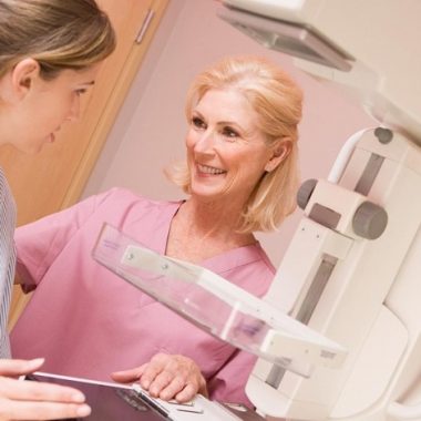ماموگرافی چیست - ماموگرافی چگونه انجام می شود ؟ - ماموگرافی چه زمانی انجام می شود ؟